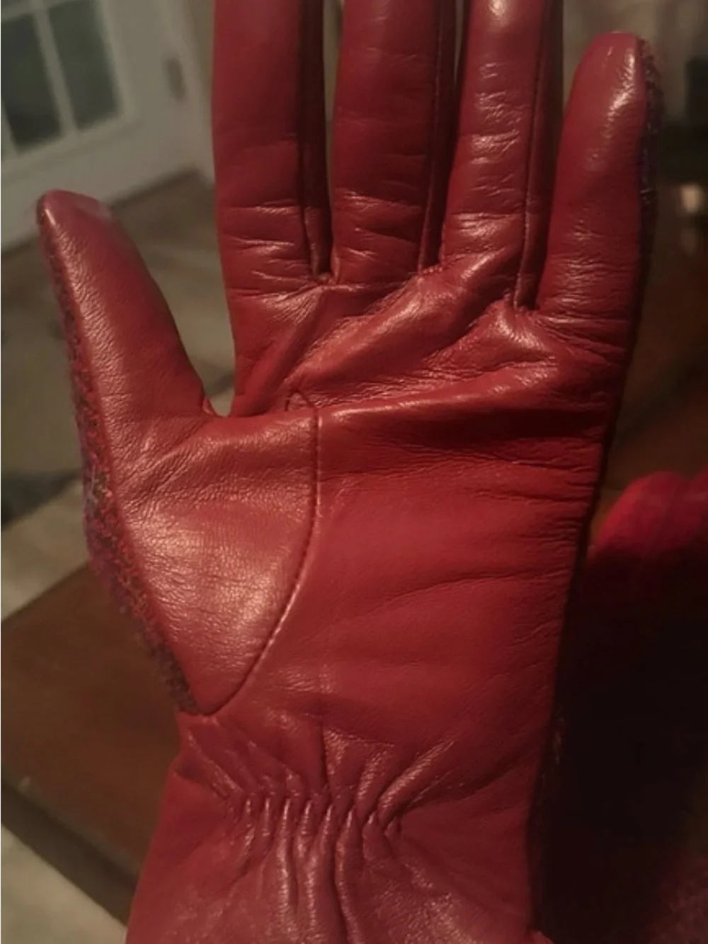Harris Tweed Plaid Wool-Blend Touchscreen Gloves